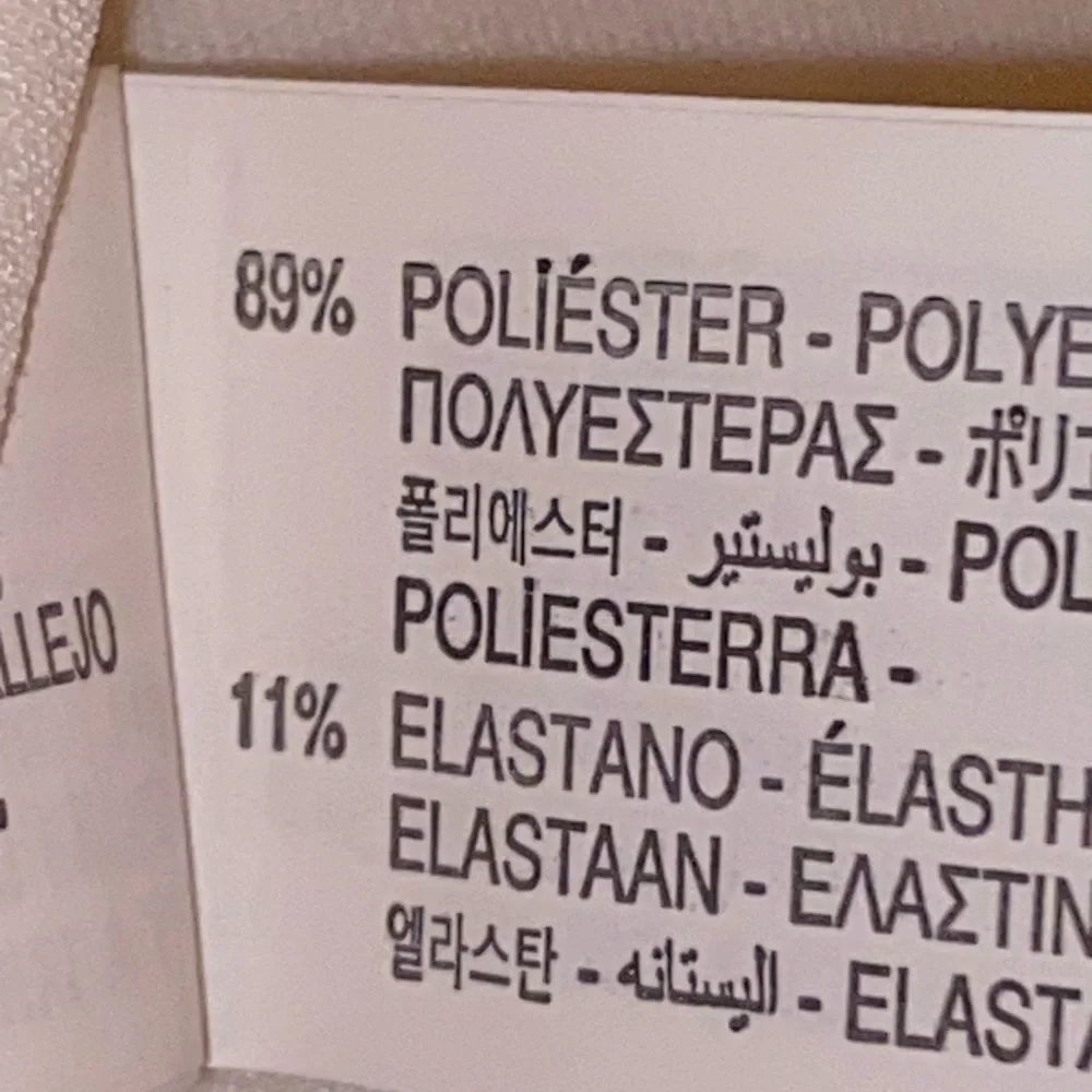 NWT. Zara White Fitted Halter Top featuring Bows. Size S. - Picture 8 of 10